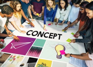 Öğrenciler yaratıcı plan çalışma 