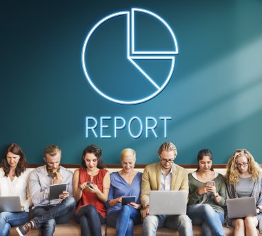 insanlar cihazlar ile oturmak 