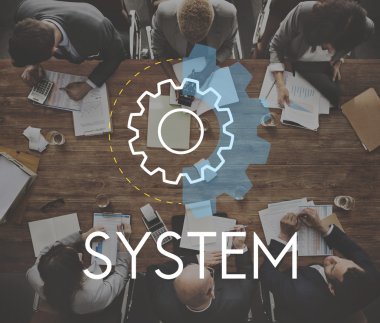 Toplantıda iş adamları tartışıyor