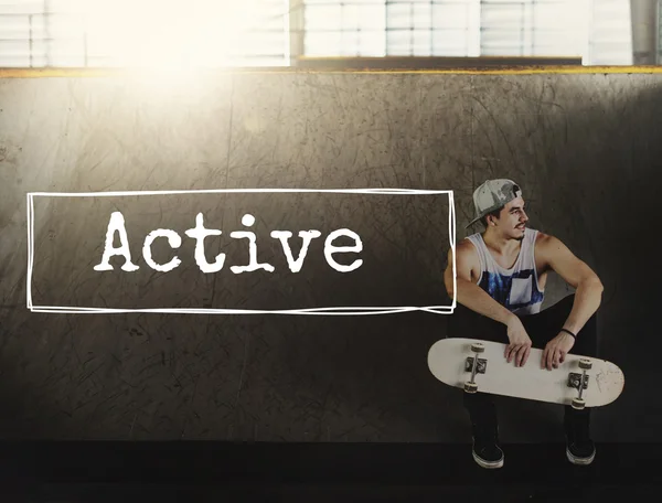 Man Skateboarding Lifestyle — Stockfoto