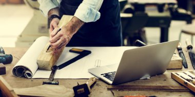 Atölye studio çalışma ustası