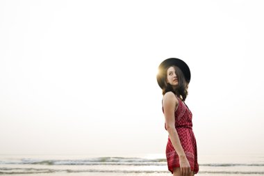 şapkalı güzel kadın