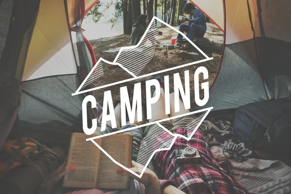 Vacances d'été et camping — Photo