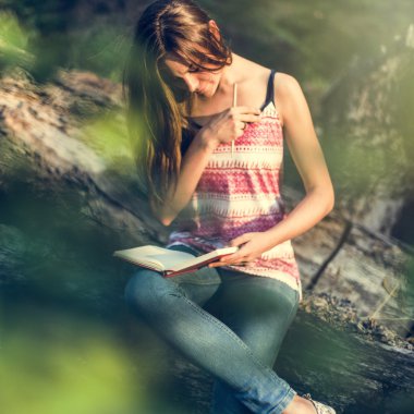 Kadın yazma Not doğada