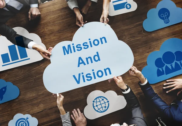 Ofiste çalışan iş adamları