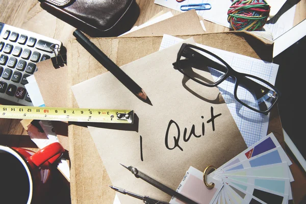 Lugar de trabajo con gafas y concepto —  Fotos de Stock