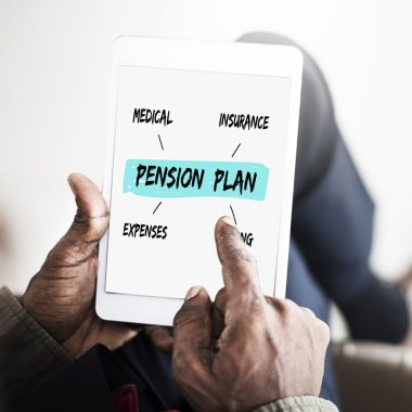 Dijital tablet ile işadamı 