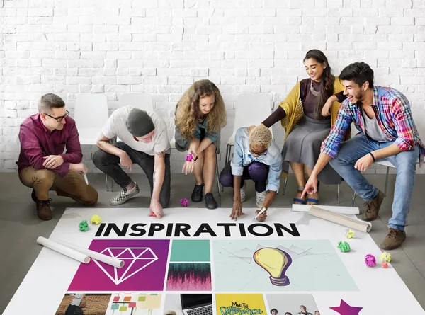 People drawing banner on floor — Stock Photo, Image