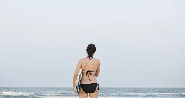 Hermosa mujer deportiva — Foto de Stock