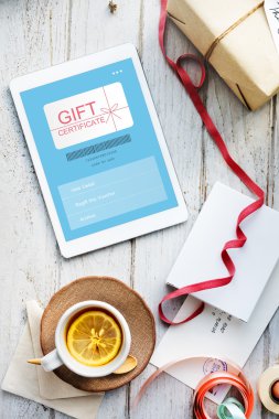 metin üstünde perde ile dijital tablet