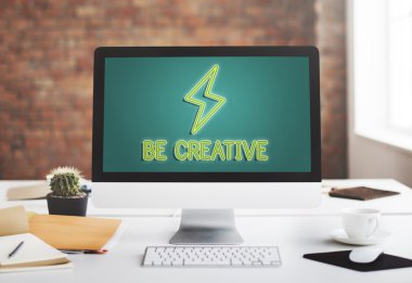 Bilgisayar çalışma yerinde