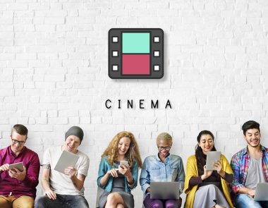 İnsanlar dijital araçları tarama  