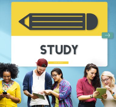 kablosuz aygıtları kullanan öğrenciler