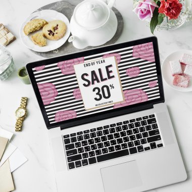 laptop ve Online alışveriş kavramı