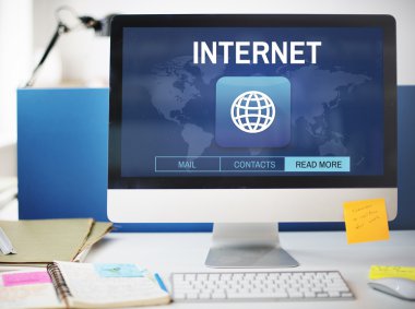 Bilgisayar çalışma yerinde