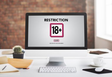 Bilgisayar çalışma yerinde