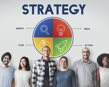 çeşitlilik insanlar duvara yakın duruyor