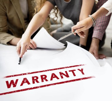 tasarımcılar poster ile çalışma 