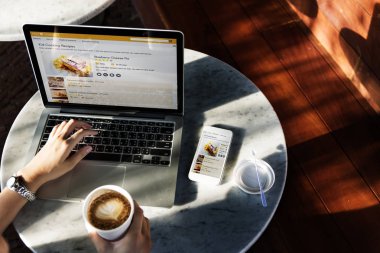 Tarifi internet arama kişinin
