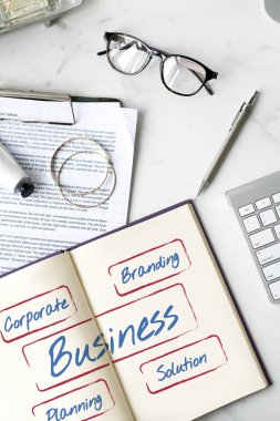 Belgeler ve notlar ile günlüğü