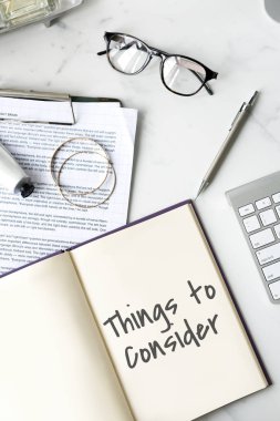 Belgeler ve notlar ile günlüğü