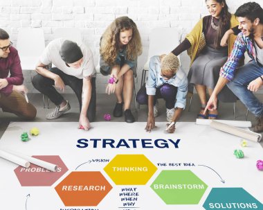 Kattaki insanlar çizim afiş