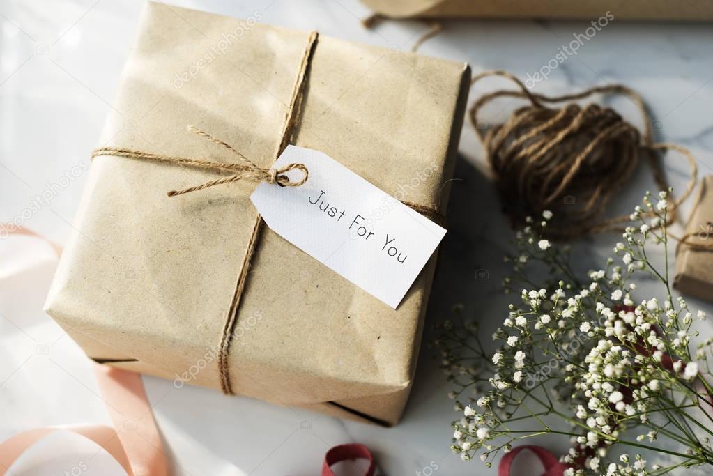 present box in craft paper,