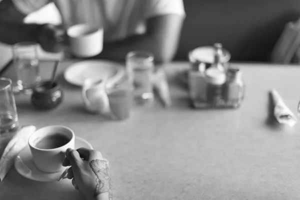 People Drinking Coffee — Stock Photo, Image