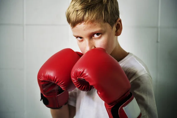 Boy Training Boxing Exercis — Stock Photo, Image