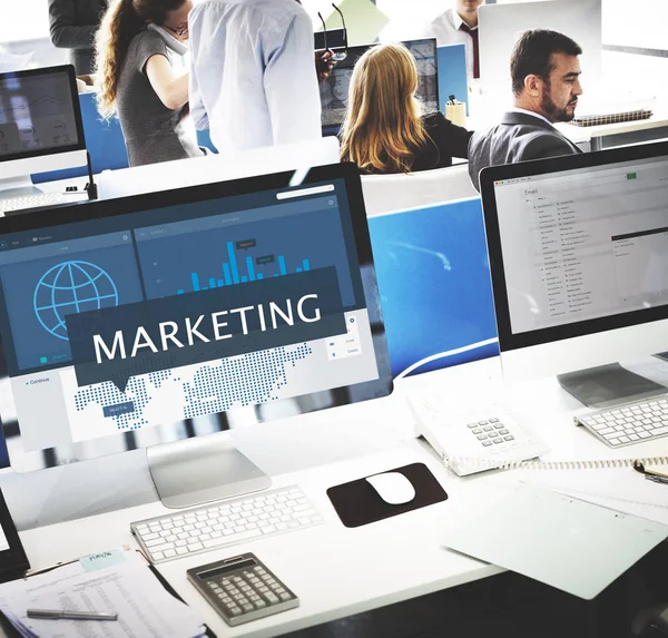 Computer-monitoren met Marketing — Stockfoto