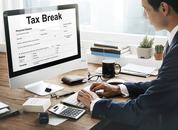 Businessman Using Computer — Stock Photo, Image