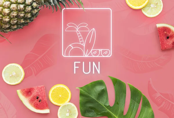 Layout estivo con frutta — Foto Stock