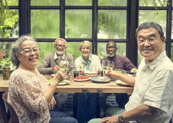 Group of Senior Retirement Meetup — Stock Photo, Image