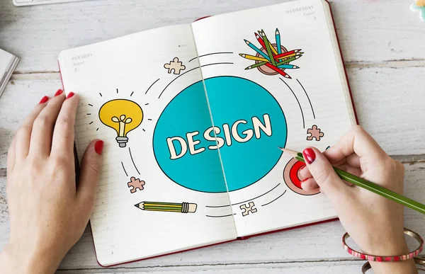 Günlüğe yazan kadın