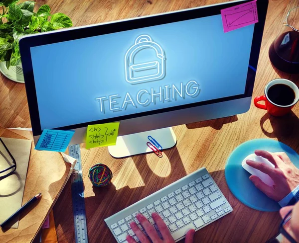 Computer with Teaching Concept — Stock Photo, Image