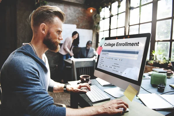 Business man working with computer — Stock Photo, Image