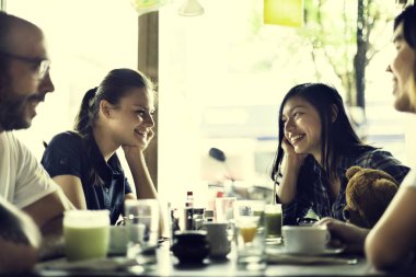 insanlar kahve içme