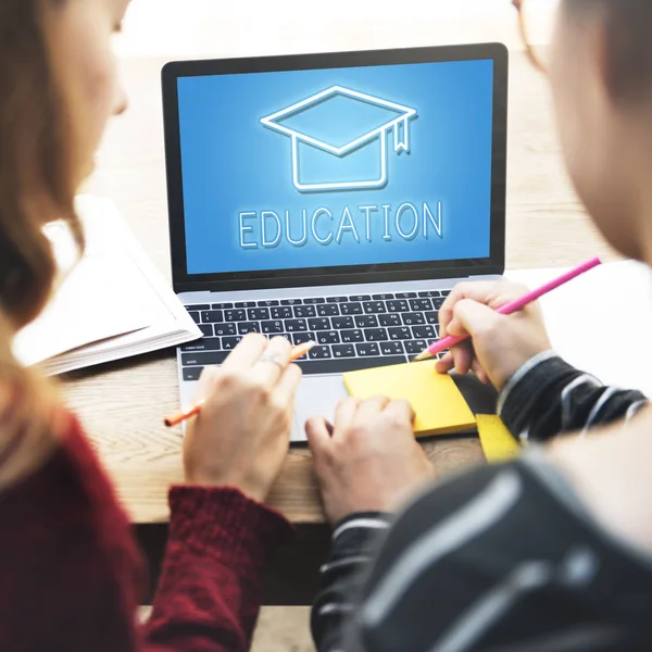 Girls working with laptop — Stock Photo, Image