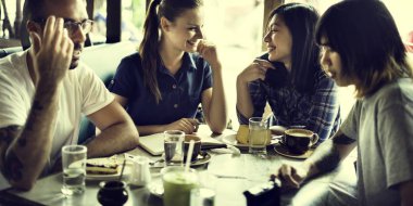 insanlar kahve içme