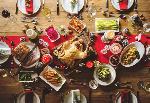 Festliga bord för jul — Stockfoto