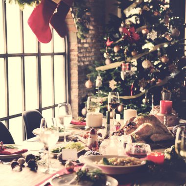 Şenlikli Noel masası