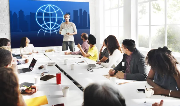 Empresários em reunião — Fotografia de Stock