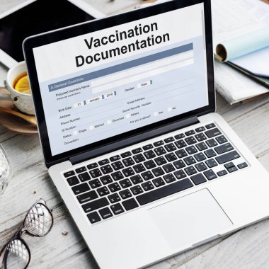Dizüstü bilgisayarda office işyerinde