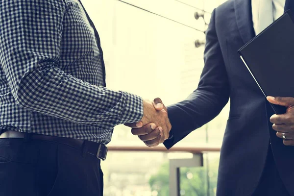 Sucesso Empresários handshake — Fotografia de Stock