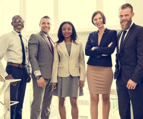 Unternehmensteam im Porträt — Stockfoto