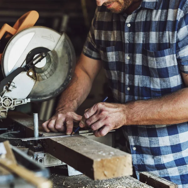 Carpenter Craftman in workshop — Stock Photo, Image