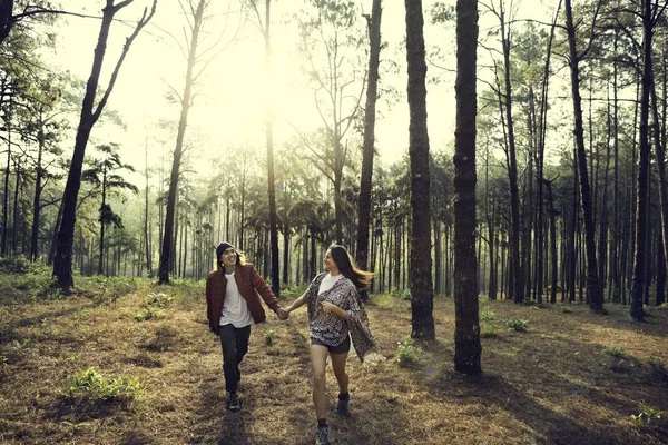 Couple Holding Hands in Forest — Stock Photo, Image