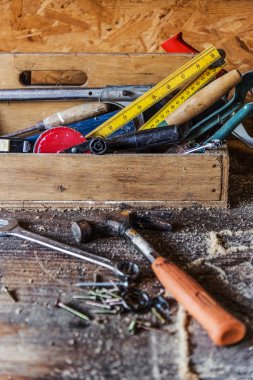 Ağaç işleme aletleri atölye