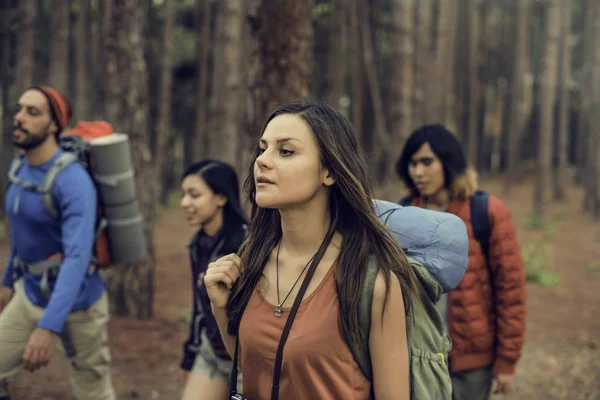 Young Friends Traveling — Stock Photo, Image