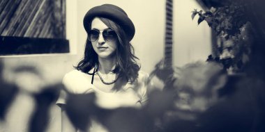 güzel kadın yaz şapka